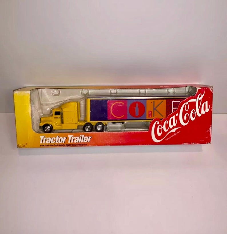 ERTL KENWORTH COCA Cola Tractor Trailer Semi Truck Red 1:64 k100e EUR