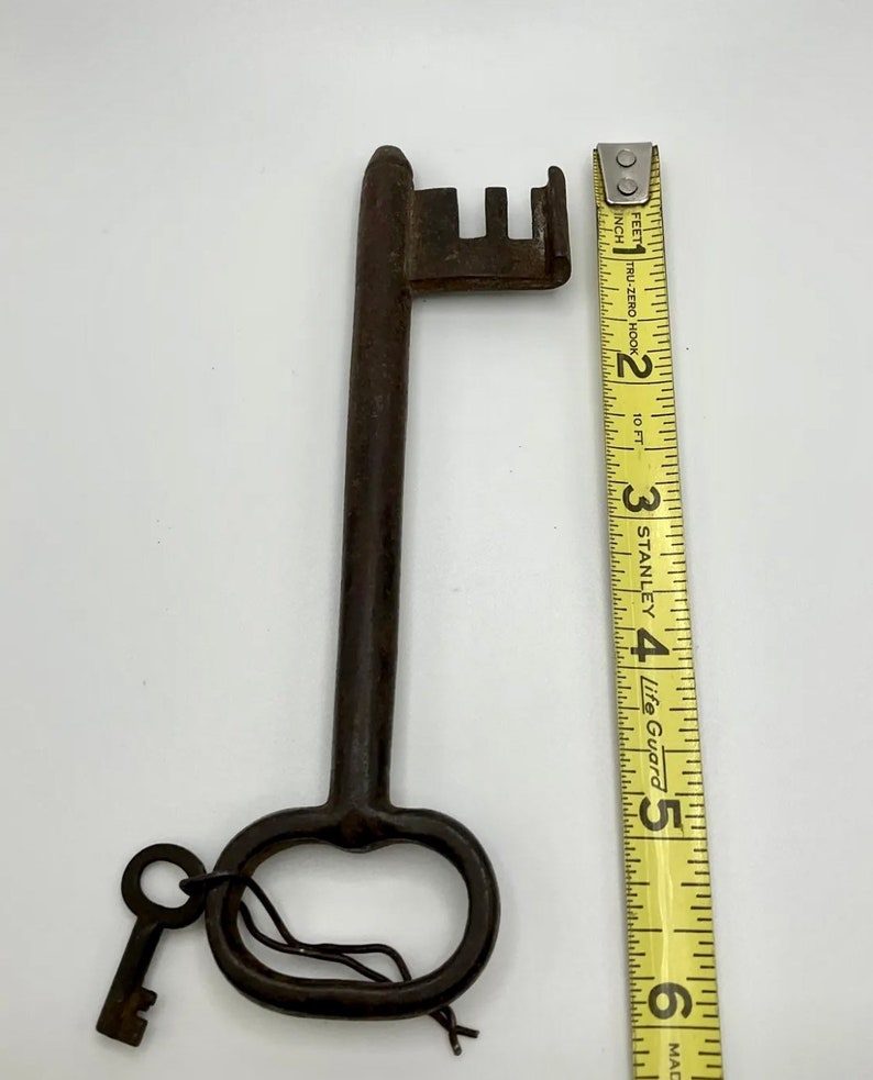 Antique Circa Early 1900s Small & Large Iron Skeleton Key 6 Etsy