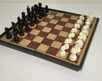 Edles grosses Schach Magnat Schachspiel 55 x 55 HANDGESCHNITZT Geschnitzt Holz 
