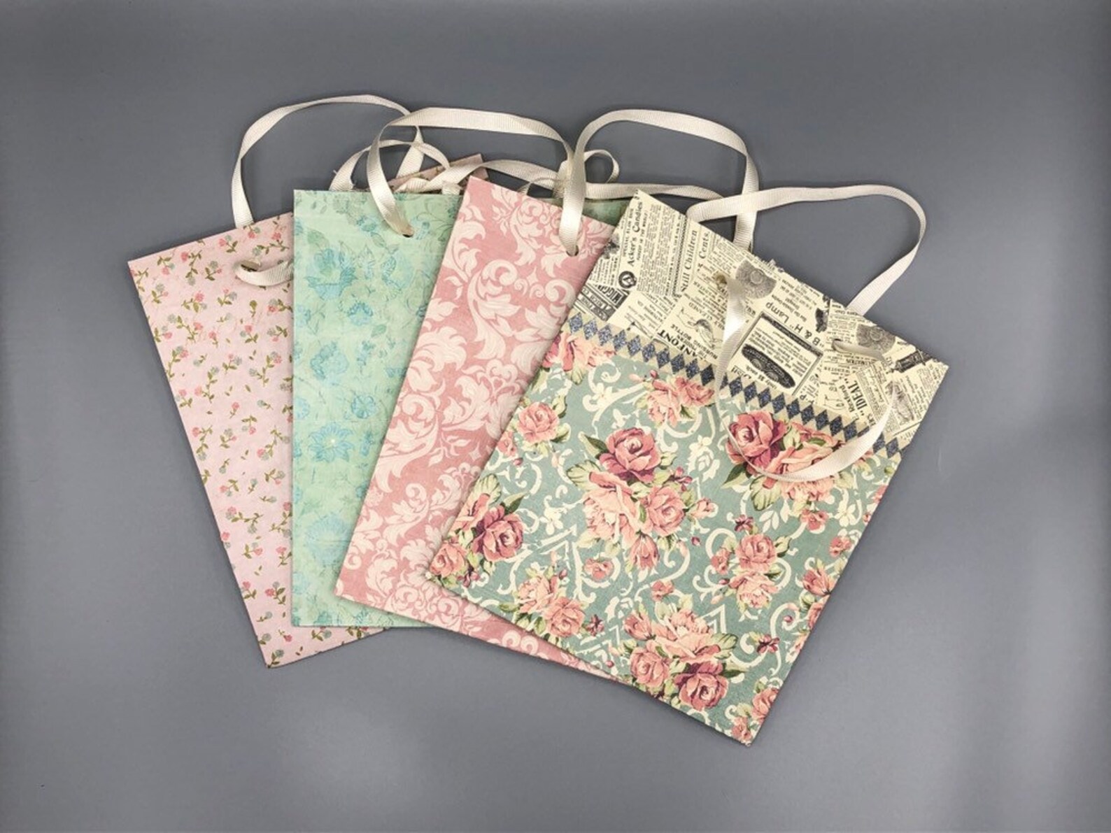 4 Heavy Card Stock Paper Gift Bags Handmade Vintage Look Etsy Finland