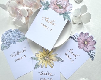 Flower Escort Cards, Flower Wedding Seating Chart, Personalised Calligraphy Guests Names