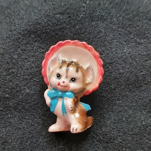 Vintage china cat