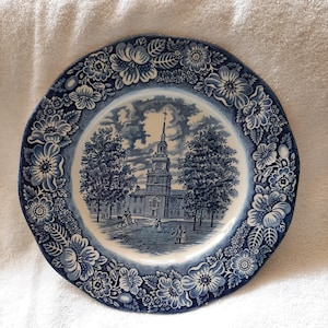 Liberty blue independence  mall plate