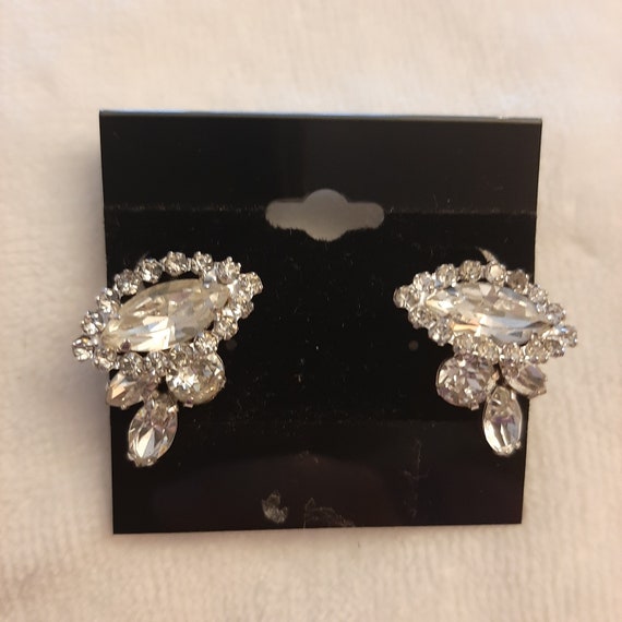 SHERMAN CLEAR EARRINGS - image 5