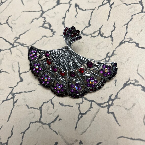 Vintage Fan Brooch with Red and Purple Rhinestones - image 1