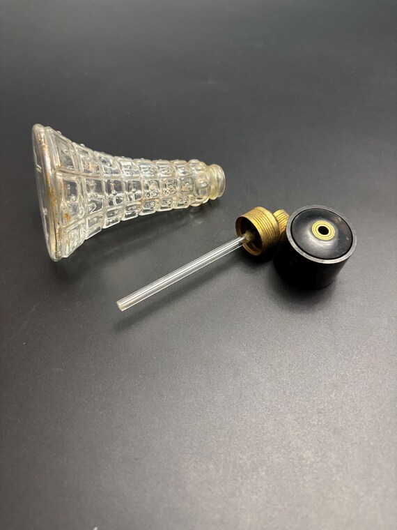 Vintage Perfume Atomizer View 3