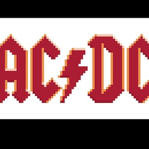 Puede incluir: Logotipo de AC/DC pixelado en rojo y naranja sobre fondo blanco. El logotipo presenta el nombre de la banda en una fuente audaz y estilizada, con un rayo reemplazando la barra diagonal.