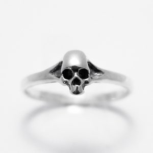Minimal Skull Ring  - Skull Jewelry - Skull Ring Sterling Silver