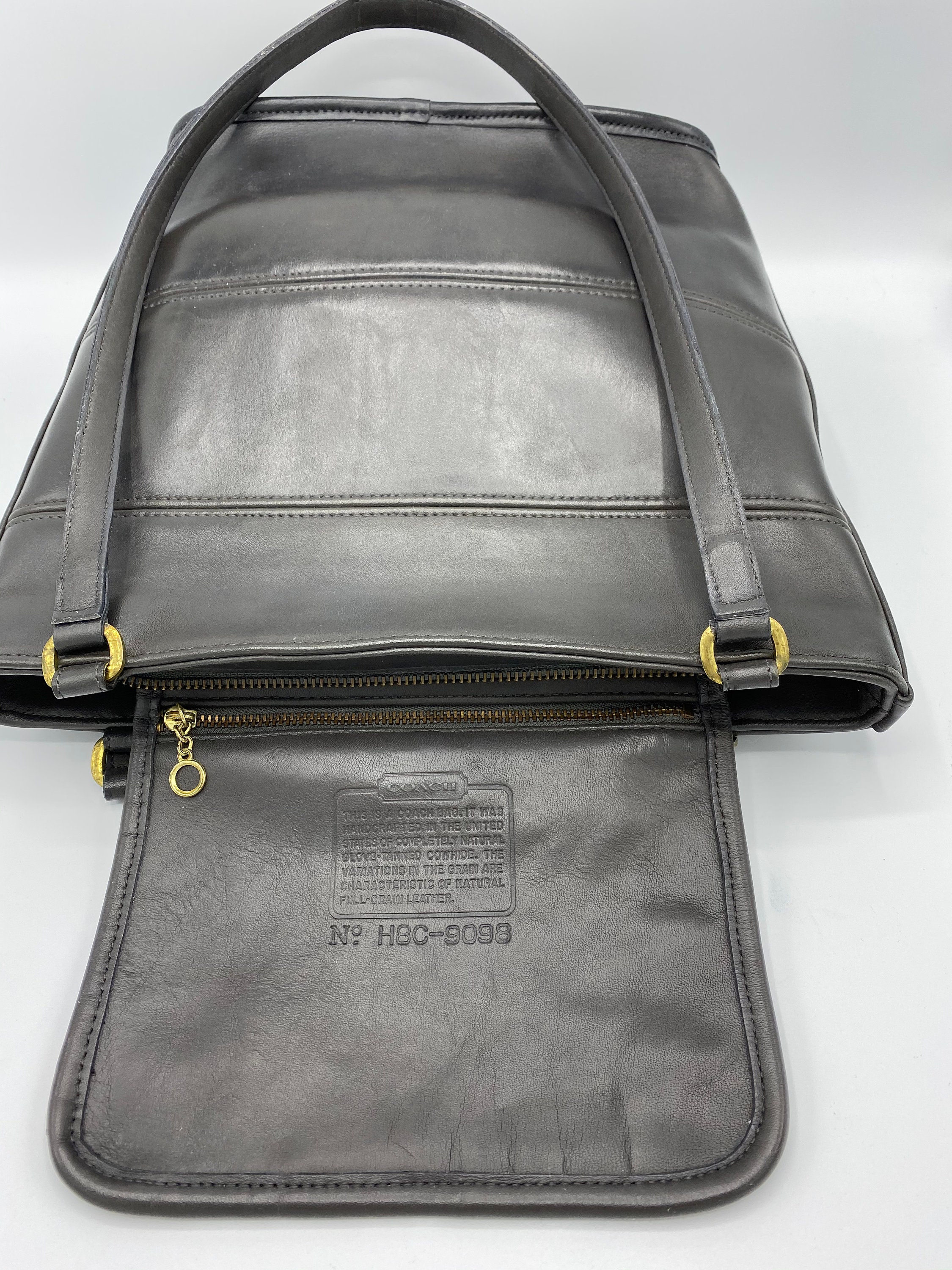 Vintage Coach | Coach Tribeca Bag | Shoulder Bag | 9098 Vintage Coach | Coach Tribeca Bag | Shoulder Bag | 9098