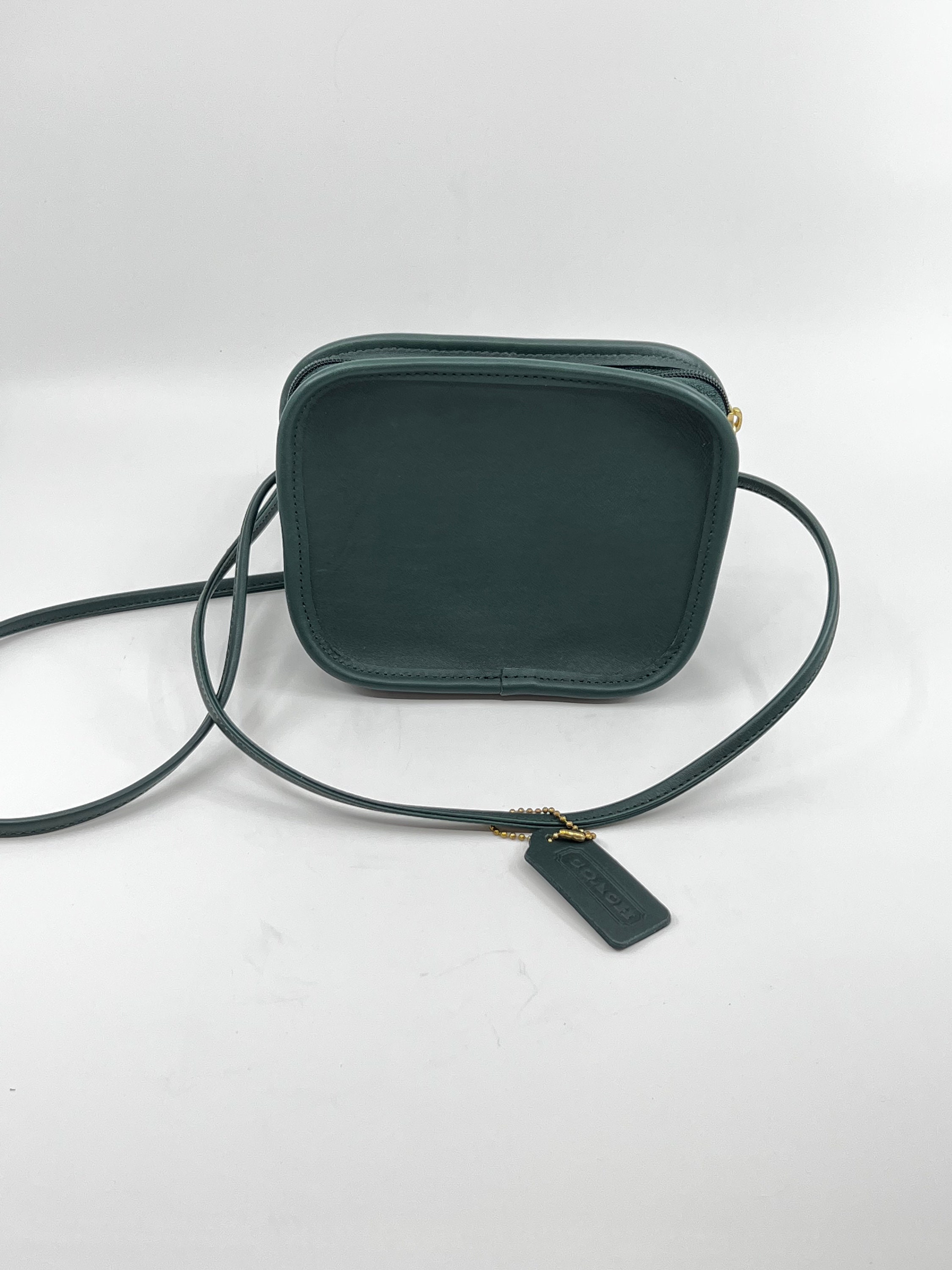 1990s Black Coach Hadley Bag, 9935 - Vintage Leather Small Classic Handbag: Crossbody Shoulder Strap, Small Preppy Purse