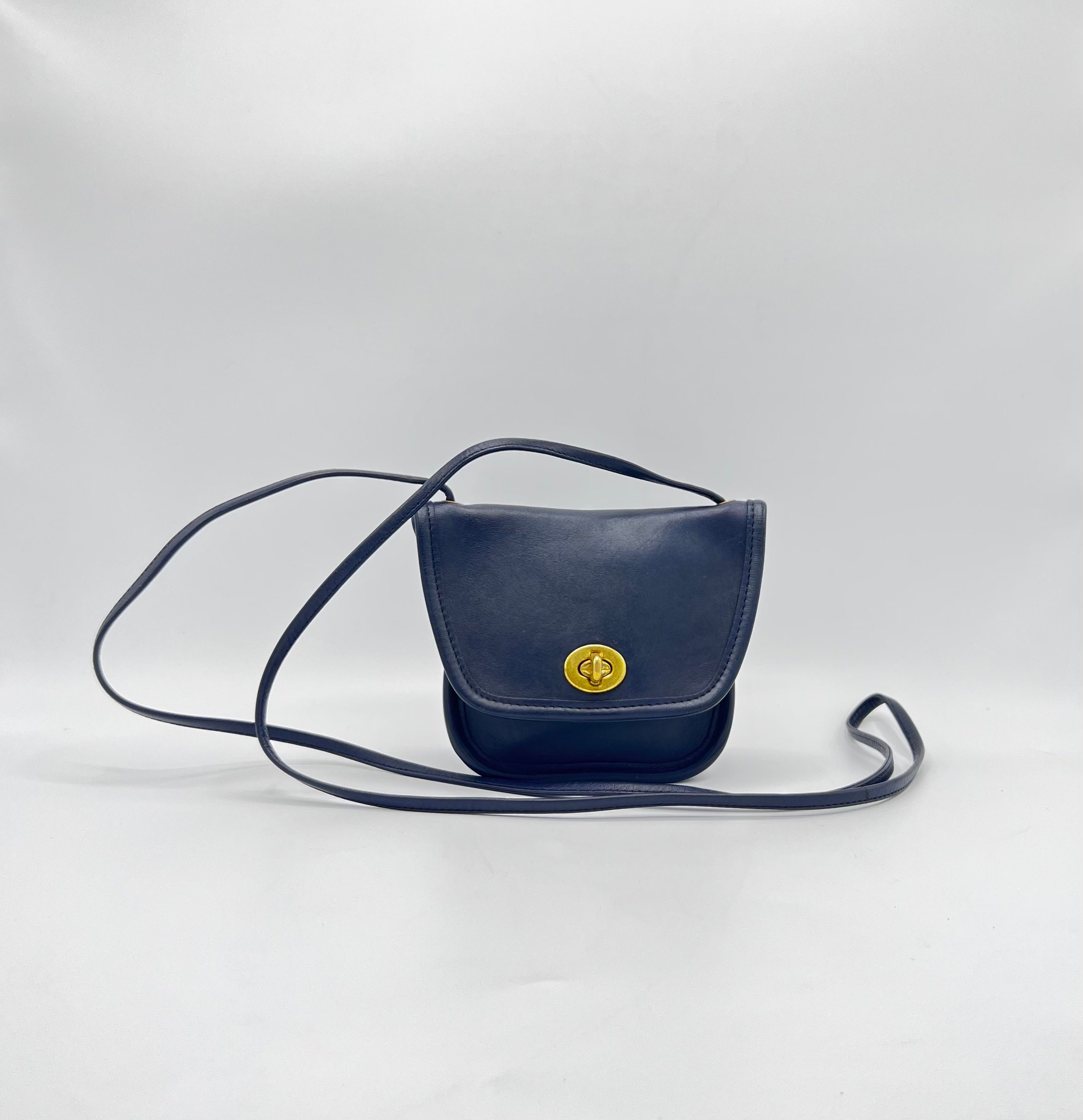 Coach Mini Bag | Vintage Coach | Blue |.344 Coach Mini Bag | Vintage Coach | Blue |.344