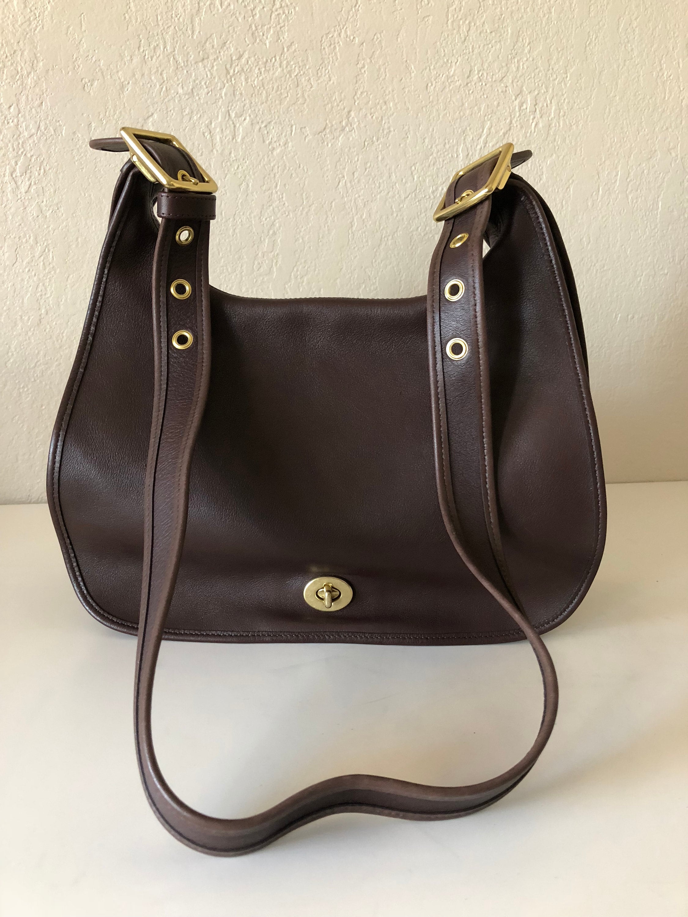 Does anyone know how to restore a vintage Coach bag? : r/Leather