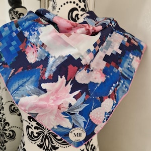 MANTERO VIII silk square scarf-gorgeous colours, fabulous digital floral print...add some glamour to your day!