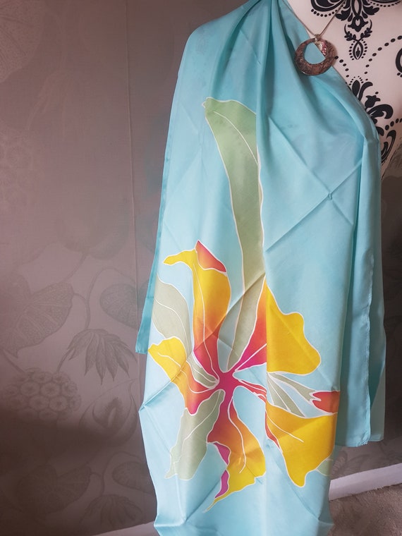 Superb THAI SILK orchid design vibrant scarf in v… - image 3