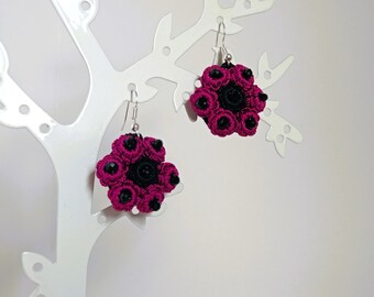 Boucles d'oreilles Rondes Perles Roses Fuchsia et Noires .