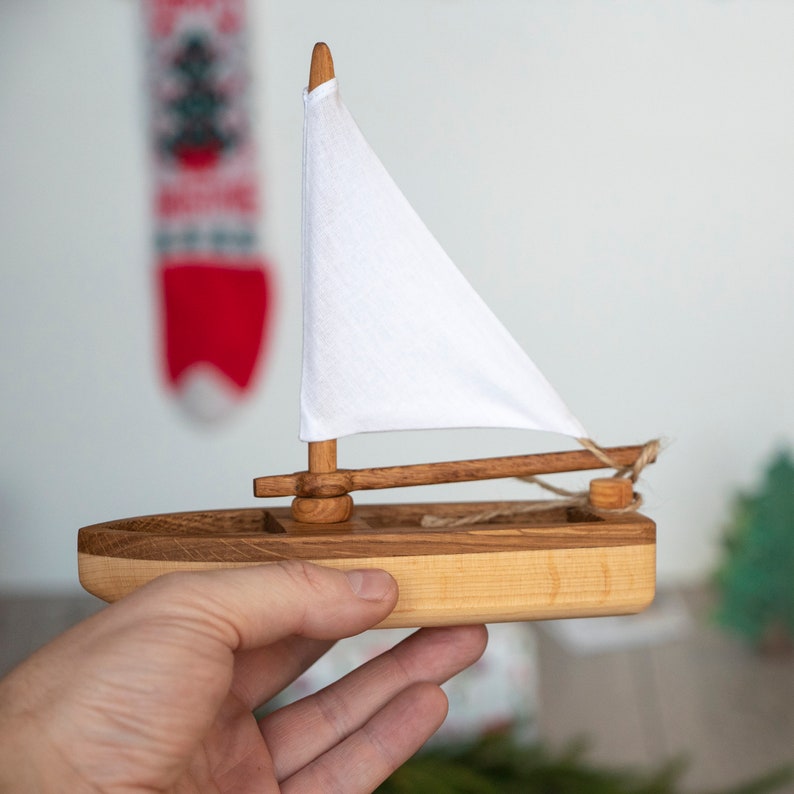 toy sailboat uk