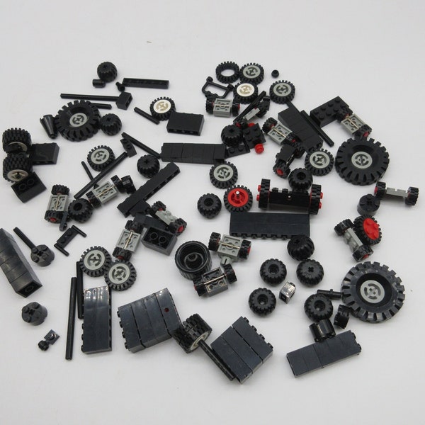 LEGO 1970's/80/s Wheels Lot - Tecnic LEGO Mini Figure Minifigures