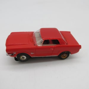 1960&#39;s Mustang Hardtop (Red) - Aurora Slot Car - Thunderjet - T-jet - HO - Sold As Is