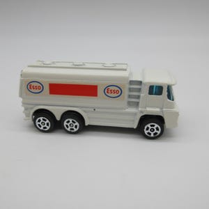 タンカー　ESSO　ミニカー　昭和レトロ タンカー ESSO ミニカー 昭和レトロ Yahoo!オークション