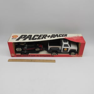 1986 TONKA Shell Pacer Racer - Ny i kartong - Pressad stål - Gjuten