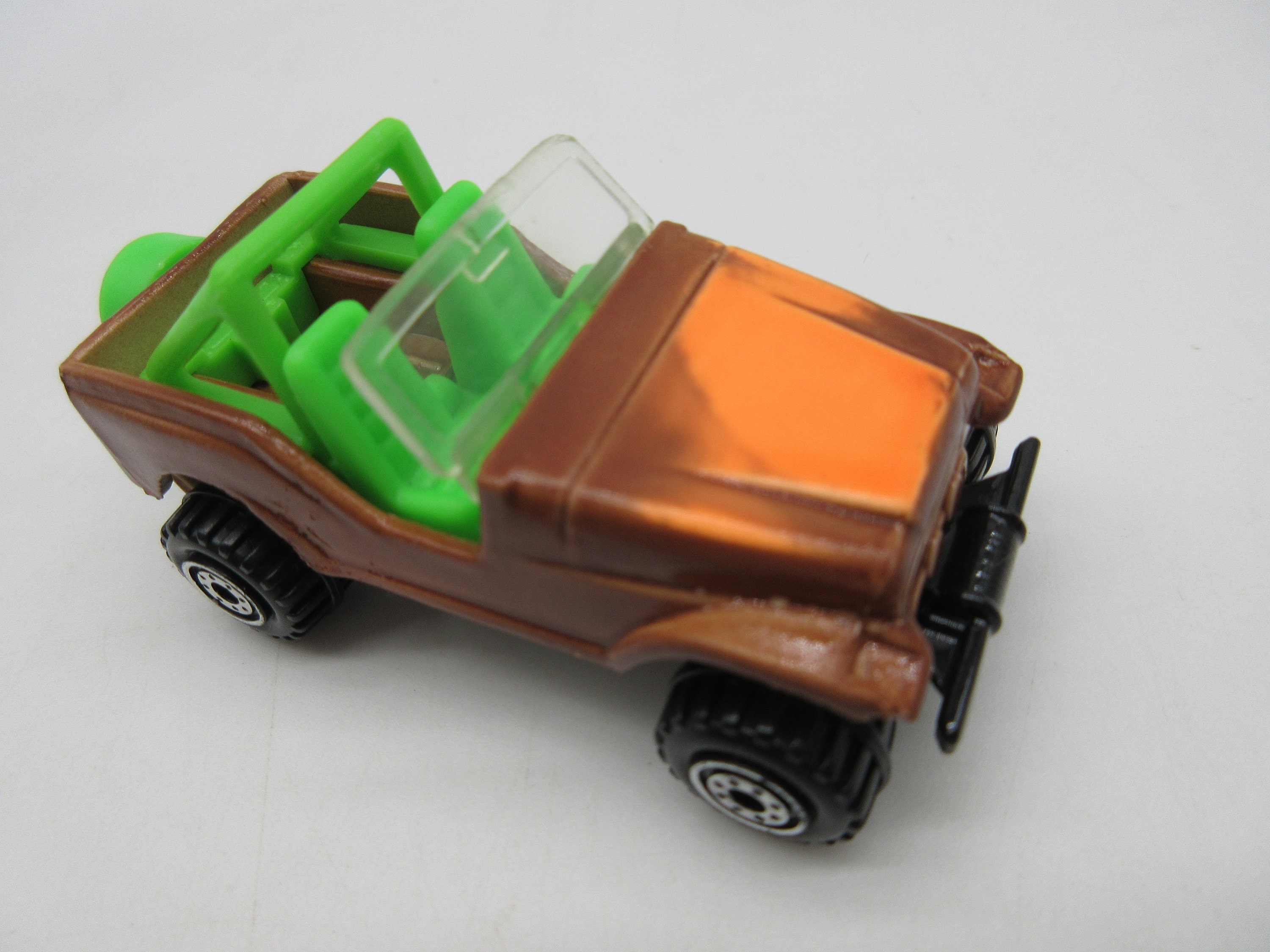 1990 RARE Color Changer CJ-7 Jeep Hot Wheels Diecast Vintage