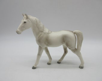 Vintage weißes Porzellanpferd