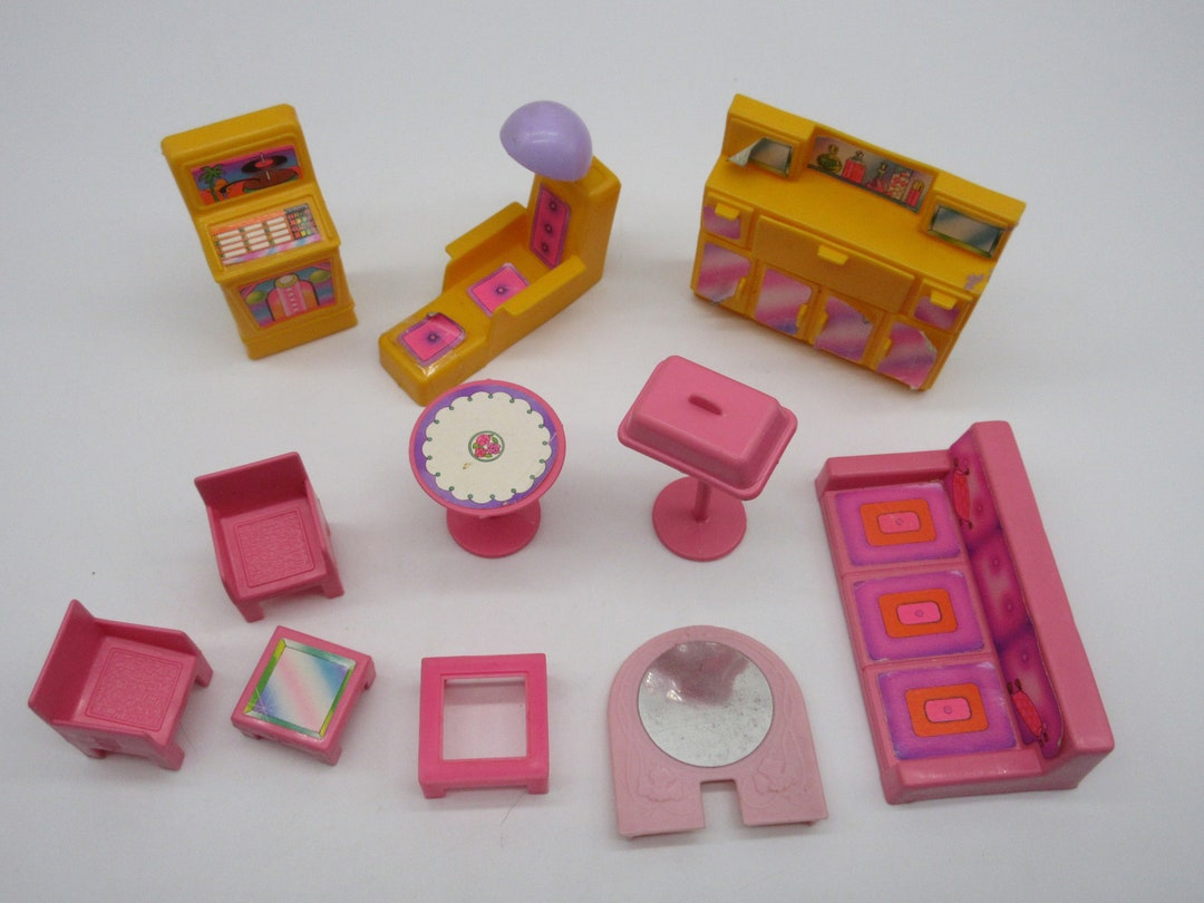 1981 DAZZLE Mini Barbie Doll Furniture Lot Mattel Clothes Mod Vintage