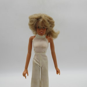 1977 Charlies Angels 12&quot; Farrah Fawcet w/ White Dress - Mego - Barbie Doll  - Mattel - Clothes - Mod Vintage Clothing -