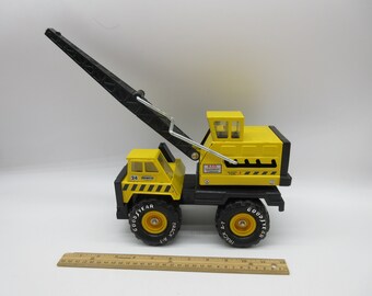 1986 REMCO Crane - Pressed Steel - Diecast
