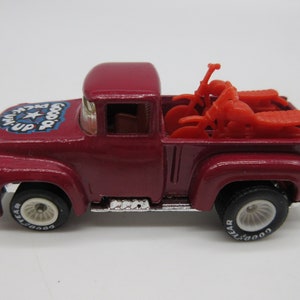 1983 Real Riders Good Ol&#39; Pick-Um Up - Truck with Motorcycles -  MATCHBOX Diecast Lesney Superfast Vintage