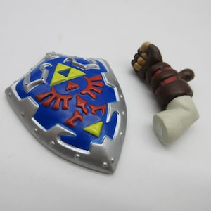 2003 Nintendo Power LINK Ocarina of Time SHIELD + Arm - N64 Figure w/ Sword - Legend of Zelda  Action Figure - Vintage Toy