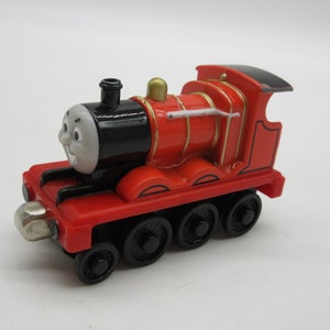 2002 JAMES Thomas The Tank Engine Die Cast Square Magnet Wooden Magnet Learning Curve Train by ERTL Britt Allcroft Diecast