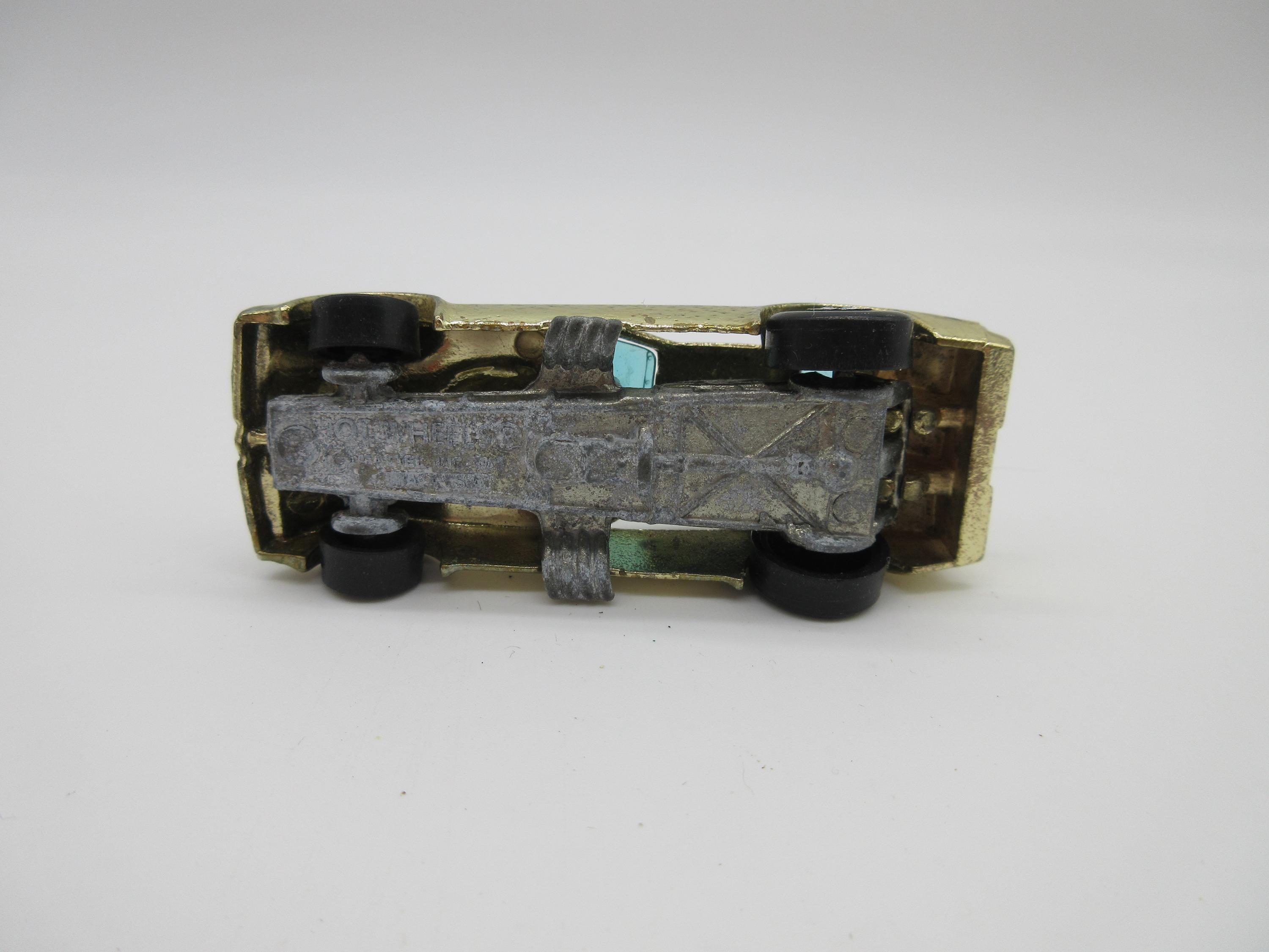 1988 20th Anniversary Gold Funny Car - Hot Wheels - Diecast