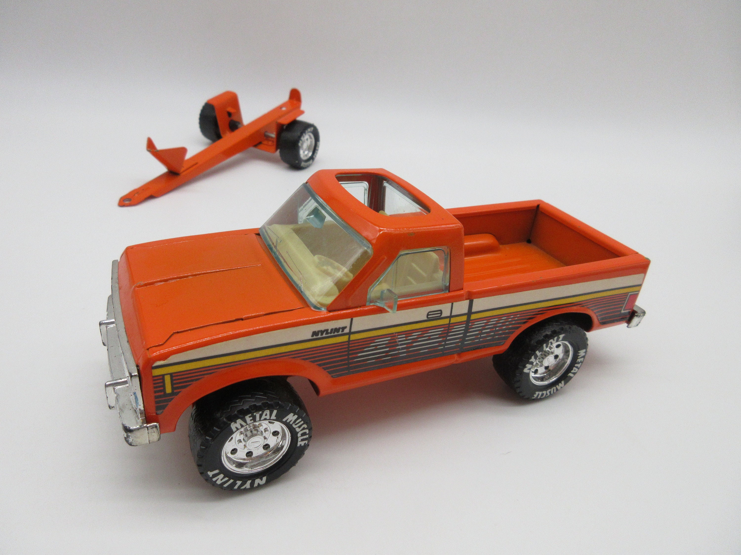 1980 NYLINT 4x4 Orange Truck + Trailer - Pressed Steel - Diecast