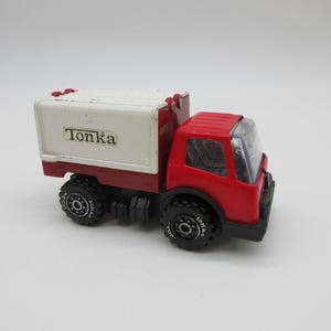 1978 TONKA TRUCK - Miniature  - Pressed Steel - Diecast