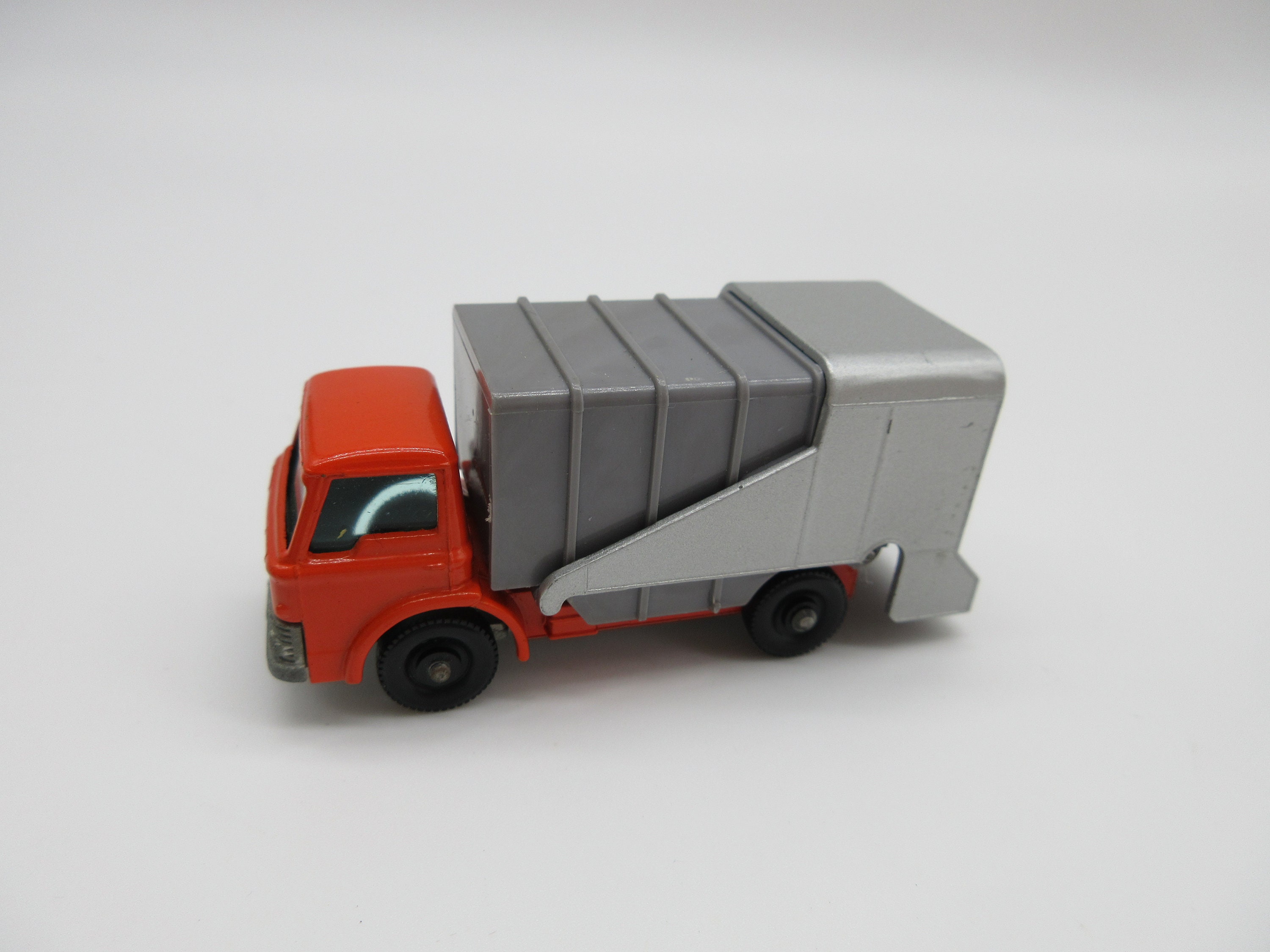 1967 Refuse Truck #7 - MATCHBOX Diecast Lesney Vintage - Etsy