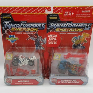2002 ENERGON Mega Deal StrongArm ARCEE G1 Transformers Action  Figure (Hasbro) Autobot Decepticon