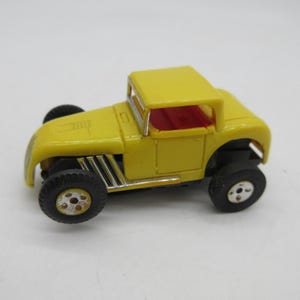 1960&#39;s Hot Rod Coupe Runner (Yellow) - Aurora Slot Car - Thunderjet - T-jet - HO - Sold As Is