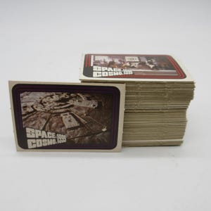 1976 Space Cosmos / Alpha 1999 Conjunto completo de 64 - Topps - Cartão não esportivo - Nonsport Monty Gum