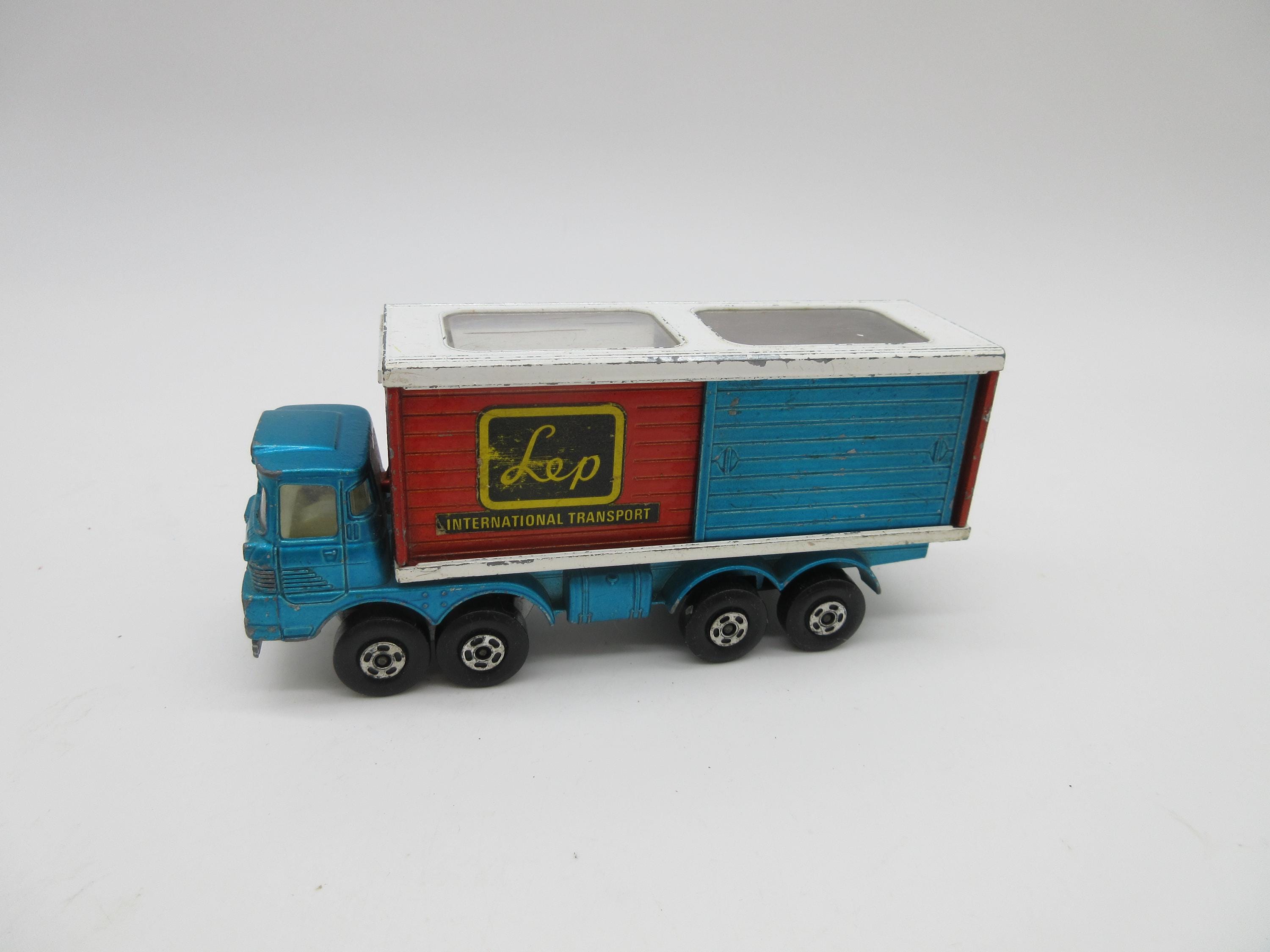 Freightliner Classic Toy - Etsy