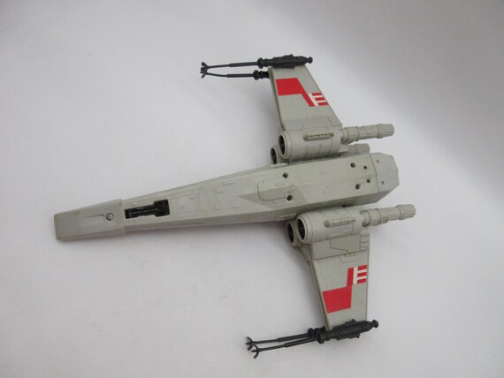 1981 Battle Damaged X-wing 100% Complete W/ Canopy + Luke