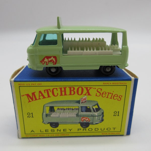 1961 Milk Delivery Truck #21 w/ Original Box - MATCHBOX Diecast Lesney Superfast Vintage