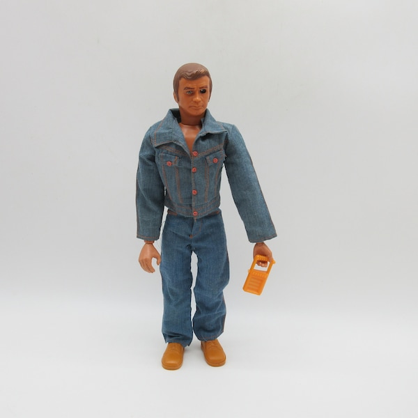 1973 Six Million Dollar Man w/ Undercover Assignment Figure -  Kenner Action Figure - For parts or repair