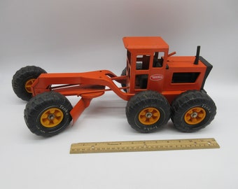 1970's TONKA Orange Road Grader Mr-970  - Pressed Steel - Diecast