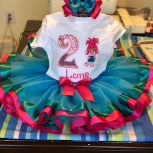 Colorful Trolls birthday outfit appliqué T-shirt