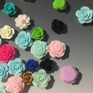 20pc- Small Assorted Color Rose Cabochons Flat Bottom Floral Scrapbook Embellishments Miniature Carnation Flower Craft Decorations 12- 15mm