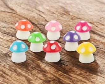 10 Tiny Resin Mushroom Embellishments Fairy Garden Figurines Whimsy Cottagecore Decor Dollhouse Landscape Mini Terrarium Craft Accessories