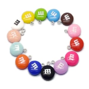 20pc- Assorted Kawaii M&M Chocolate M Beans Resin Flatback Charms Novelty Artificial Opaque Candy Fake M Bean Food Embellishments For Crafts