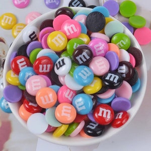 20pc- Assorted Kawaii M&M Chocolate M Beans Resin Flatback Cabochons Novelty Artificial Opaque Candy Fake Food Embellishments For Crafts