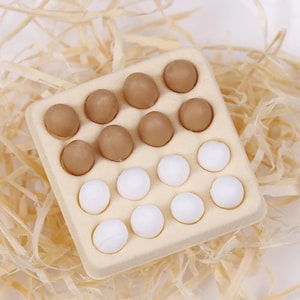 17pc- Miniature Resin White & Brown Egg Embellishments Small Novelty 3D Artificial Easter Eggs In Carton For General Store Or Dollhouse 1:12